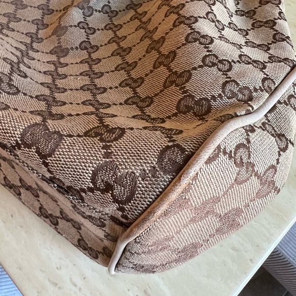 Gucci Monogram Sukey Tote - Picture 5 of 10